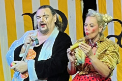 Opera-Populare_Pajazzo_Matilda-Orrling_Patrik-Forsman